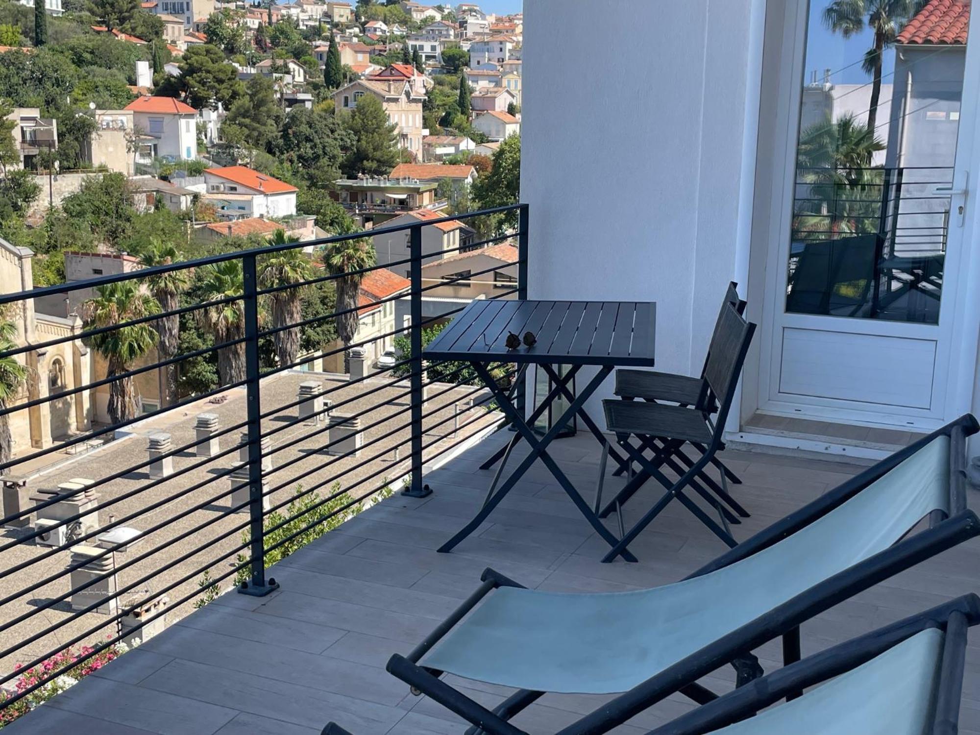 Suite Sur La Mer Marseille Corniche Exterior photo